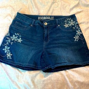 Women’s shorts